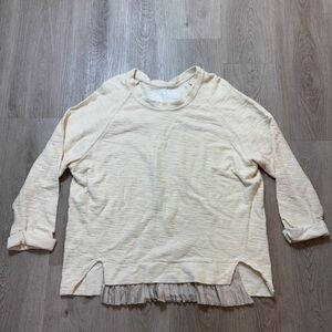 Undiscovered Eye cream‎ pleated trim cotton top M read